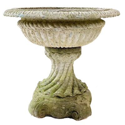 Lot 28 - A reconstituted stone planter.