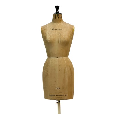 Lot 34 - A vintage Kenneform female mannequin or Taylor's dummy.