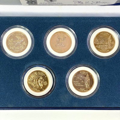 Lot 24 - Complete set of USA 24ct gold plated State Quarters (x50)