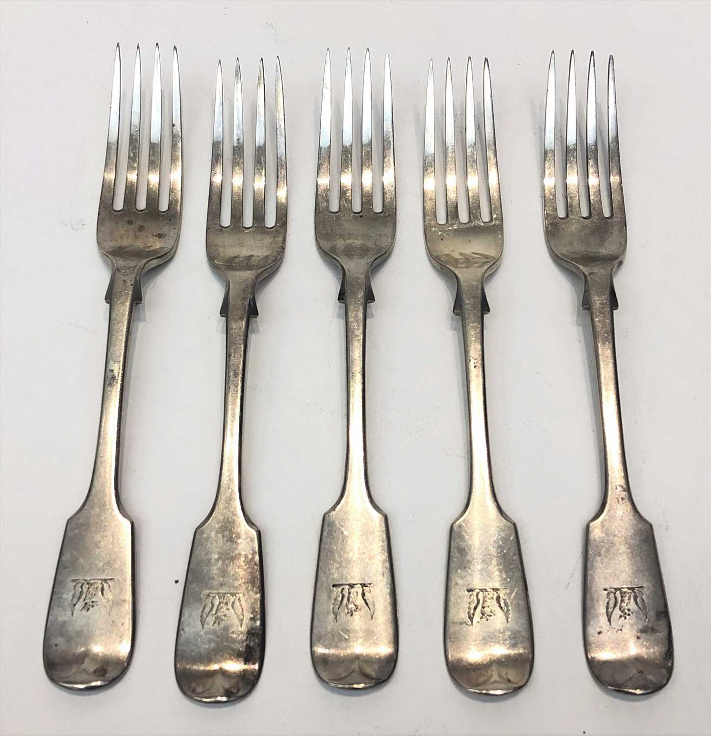 Lot 2111 - A set of five fiddle pattern early