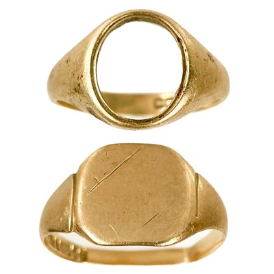 Lot 86 - Two 9ct hallmarked gold signet rings.