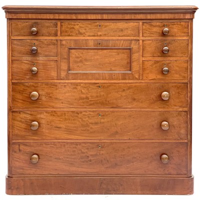 Lot 642 - A good Victorian mahogany chest of drawers.