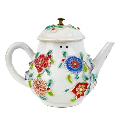 Lot 144 - A Chinese porcelain teapot, mid 18th century.