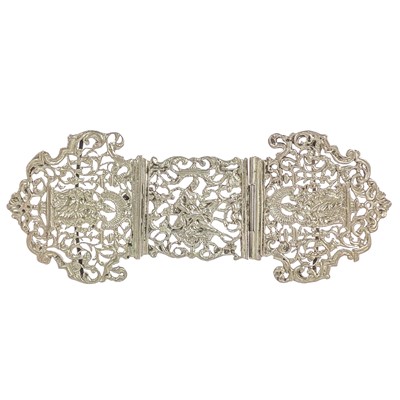 Lot 64 - A Victorian silver three part buckle by William Comyns.