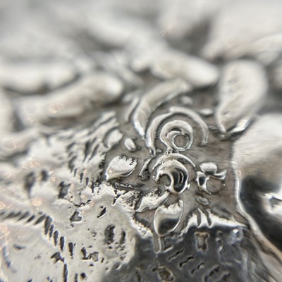 Lot 67 - A German silver snuff box.