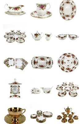 Lot 449 - A Royal Albert Old Country Roses part service.