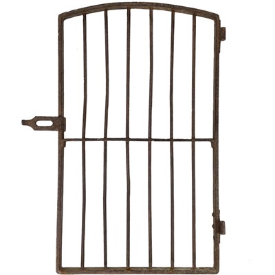 Lot 346 - A small wrought iron gate.