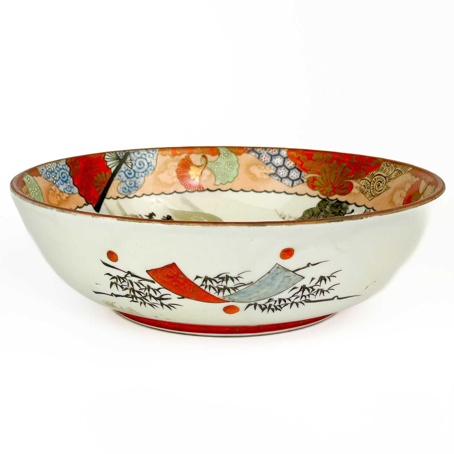 Lot 241 A Japanese Kutani porcelain bowl, early 20th
