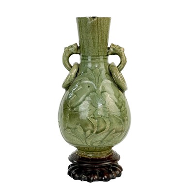 Lot 219 - A Chinese celadon crackle glazed vase