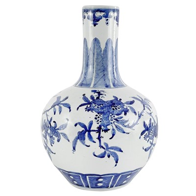 Lot 1209 - A Chinese blue and white porcelain vase, 19th century.