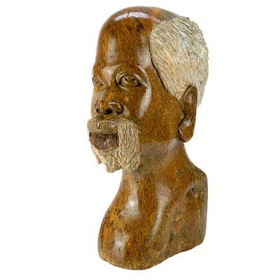 Lot 226 - A large African Shona stone bust.