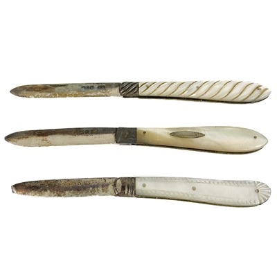 Lot 74 - Three silver pocket knives with mother of pearl handles.