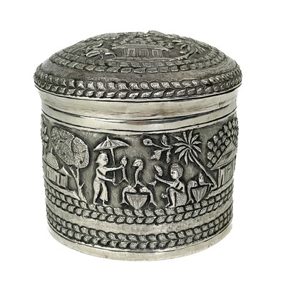 Lot 123 - An Indian silver lidded pot, circa 1900.