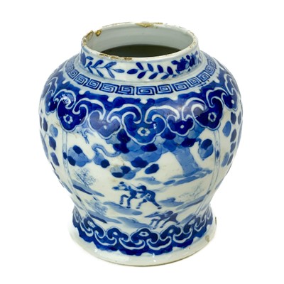 Lot 305 - A Chinese blue and white porcelain vase, late 19th century.