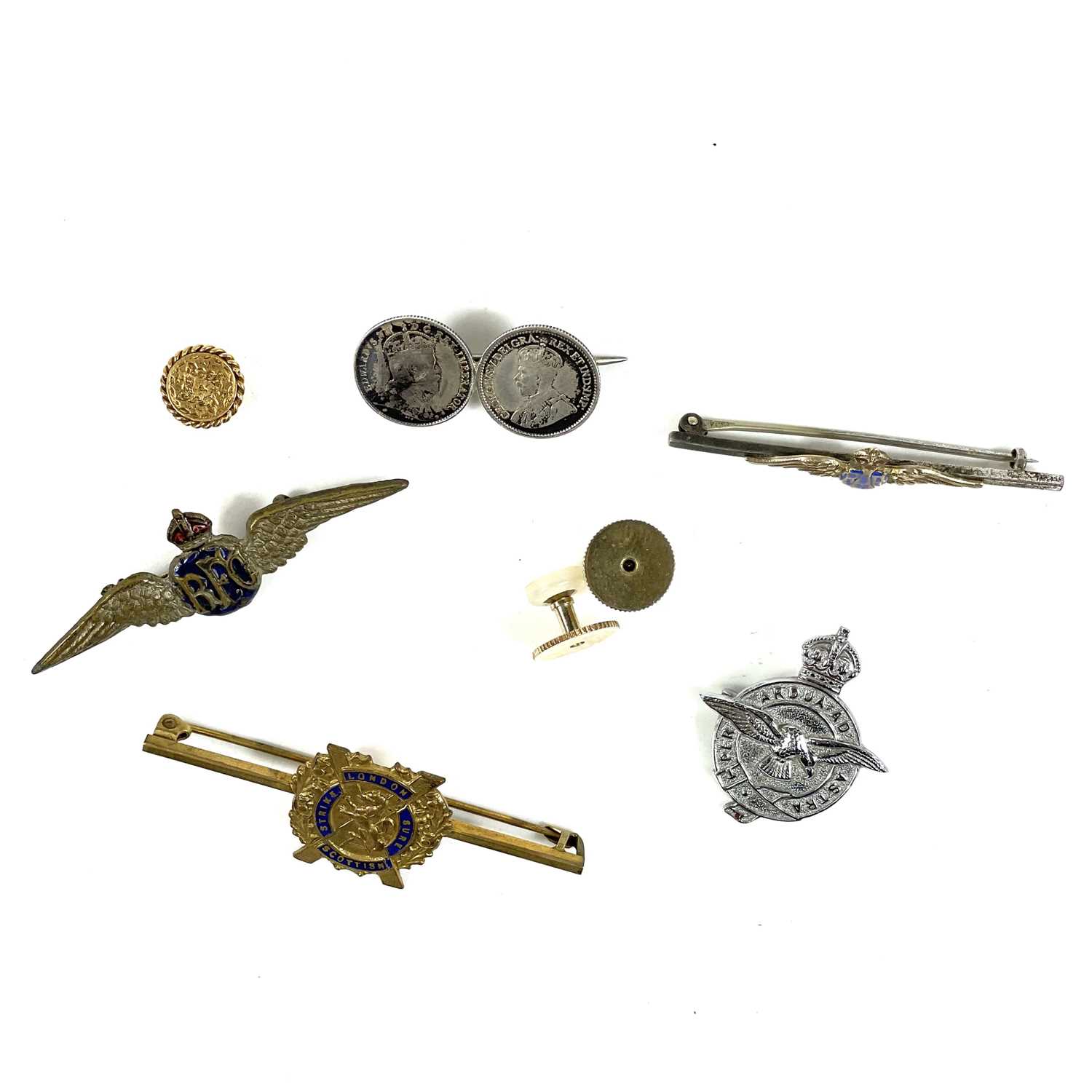 Lot 200 - Military Broaches etc