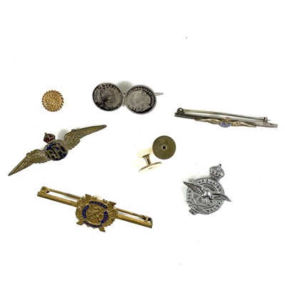 Lot 200 - Military Broaches etc