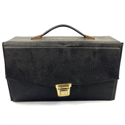 Lot 110 - Mid-century medical equipment