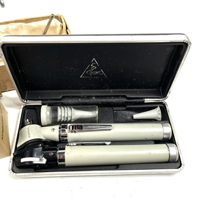 Lot 110 - Mid-century medical equipment