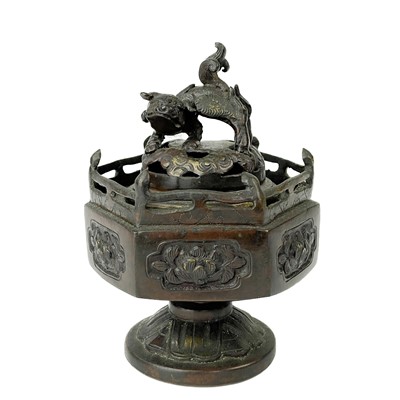 Lot 96 - A Chinese bronze incense burner, 19th century.