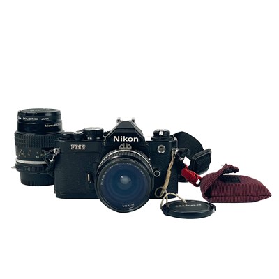 Lot 218 - A Nikon FM2 SLR camera black.