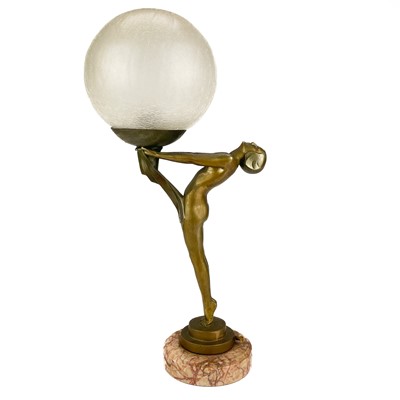 Lot 161 - An Art Deco patinated spelter figural table lamp.