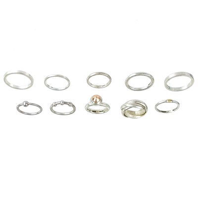 Lot 502 - A nice collection of silver rings