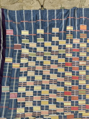 Lot 64 - A Ewe Mans cotton cloth, Ghana / Togo, mid 20th century.