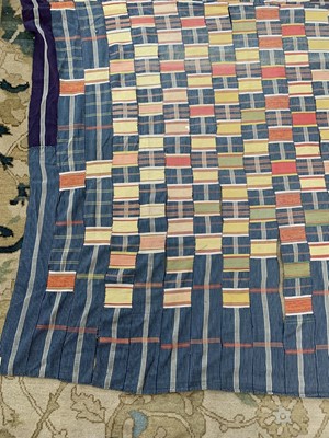 Lot 64 - A Ewe Mans cotton cloth, Ghana / Togo, mid 20th century.