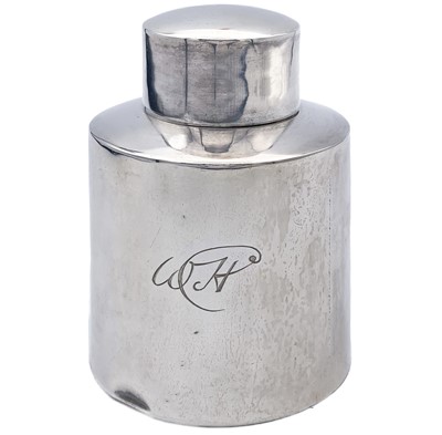 Lot 41 - An Edwardian silver cylindrical tea caddy.