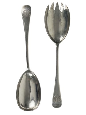 Lot 46 - A pair of George V silver salad serving spoons by H Fisher & Co.