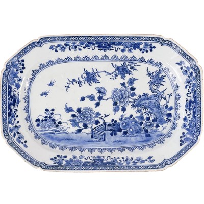 Lot 89 - A Chinese export blue and white porcelain meat dish, Qianlong period.