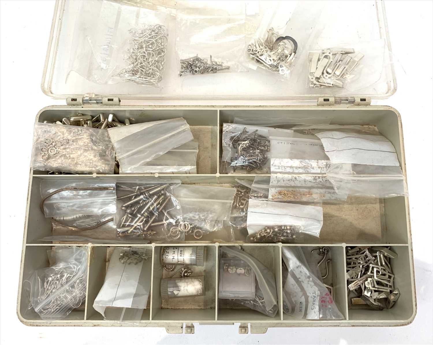 Lot 2723 - Silver jewellery findings