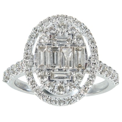 Lot 331 - An attractive 9ct white gold oval diamond cluster ring.