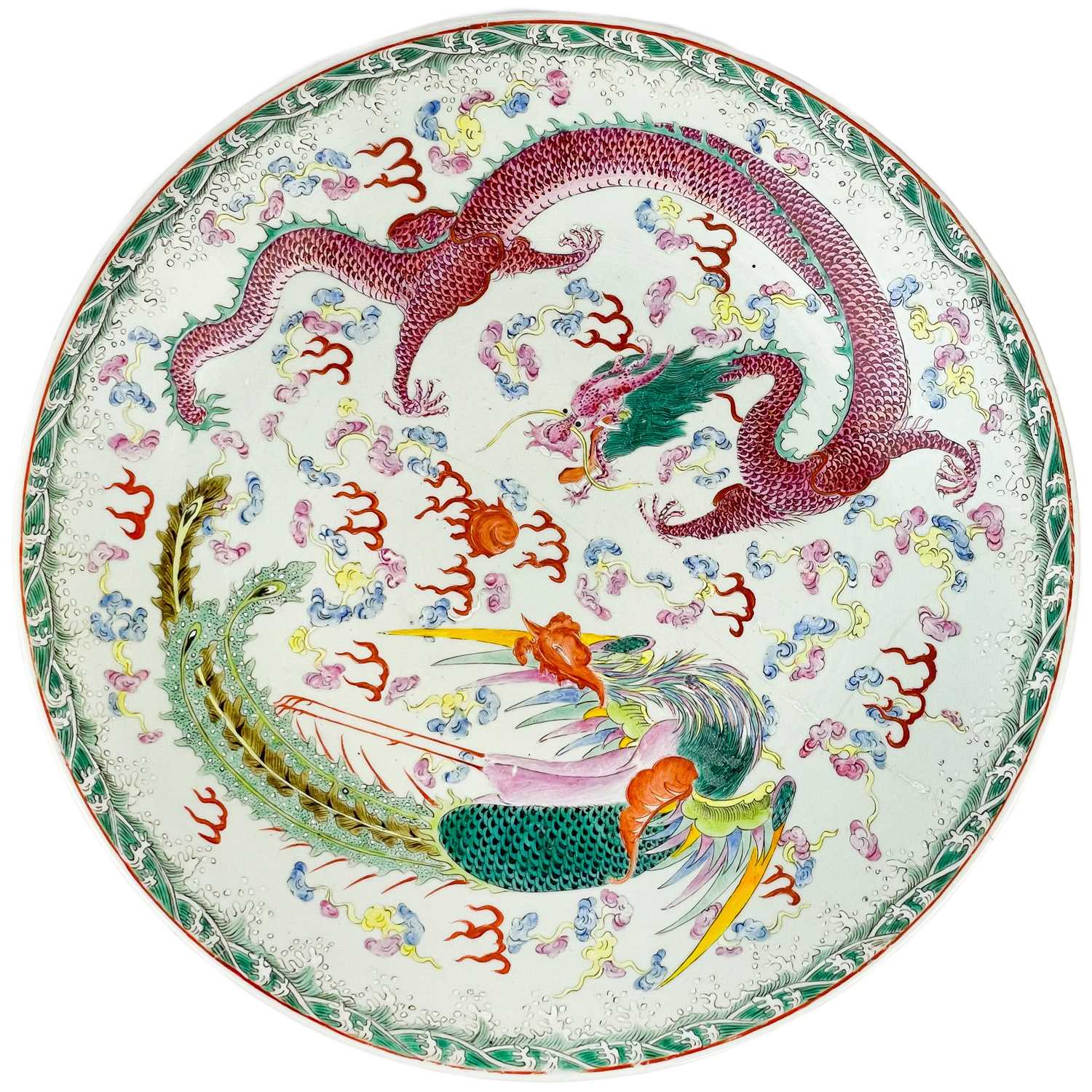 Lot 76 - A Chinese famille verte porcelain charger, Guangxu period or later.