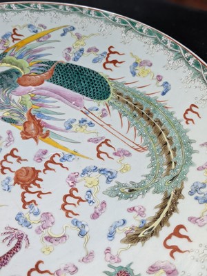 Lot 76 - A Chinese famille verte porcelain charger, Guangxu period or later.