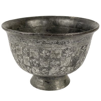 Lot 229 - An Islamic tinned copper bowl, 18th century.