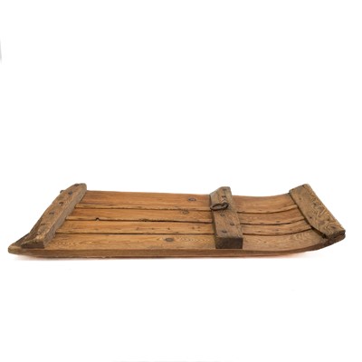 Lot 158 - A Spanish horse-drawn pine Trillo threshing board.