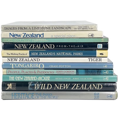 Lot 363 - New Zealand Interest. Eleven illustrated works.