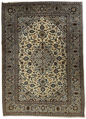 Lot 84 - A Kashan carpet, Central Persia, circa 1930-50.