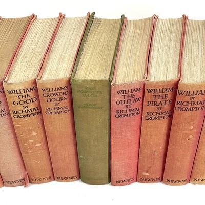 Lot 782 - Richmal Crompton "William" books including First Edition (x21) plus Observers Books (x11)