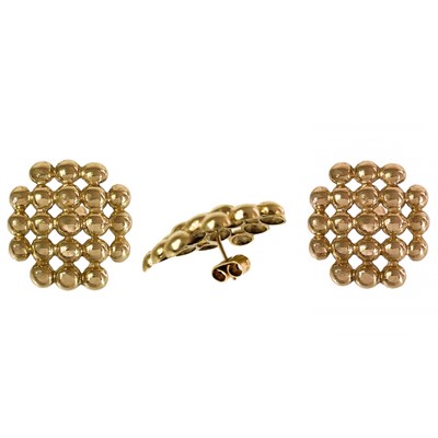 Lot 367 - A modern 9ct earrings and brooch suite.