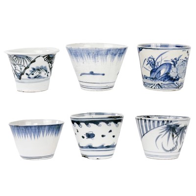 Lot 487 - Six Japanese blue and white porcelain soba-choku cups, 18th/19th century.