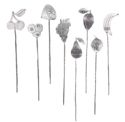 Lot 87 - A set of eight .999 fine silver 'fruit cocktail' sticks by James Suddaby.