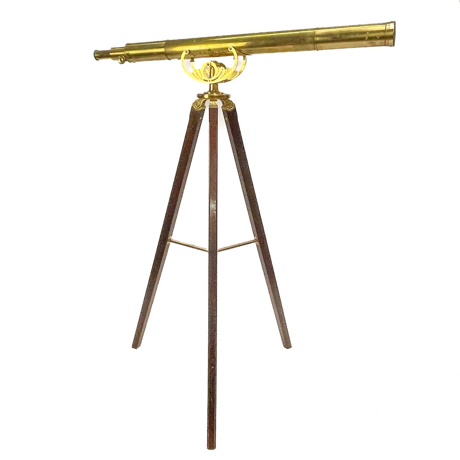 Lot 85 - A brass Terrestrial telescope.