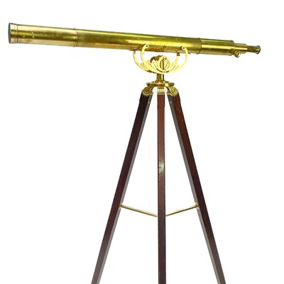 Lot 85 - A brass Terrestrial telescope.