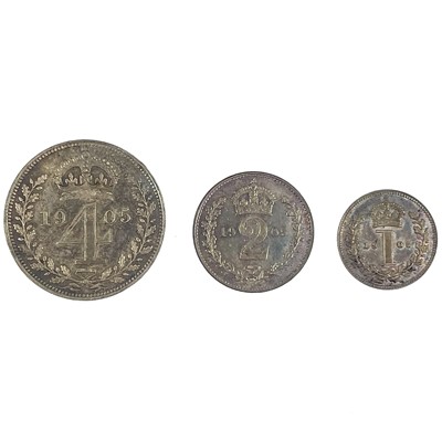 Lot 95 - Maundy Money 1905 in original box of issue