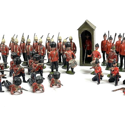 Lot 791 - Lead red coats - Grenadier Guards etc.