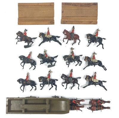 Lot 795 - Lead mounted figures - cavalry etc