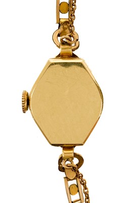 Lot 177 - Rolex - A Rolex Standard 14ct cased lady's manual wind wristwatch.