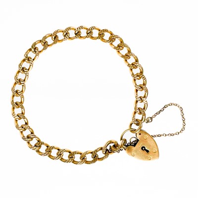 Lot 416 - A 9ct curb link bracelet with padlock clasp.